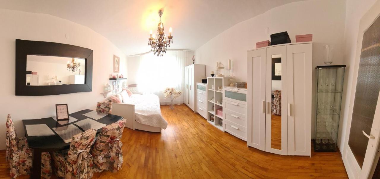 Krisna Apartment Budapest Eksteriør billede